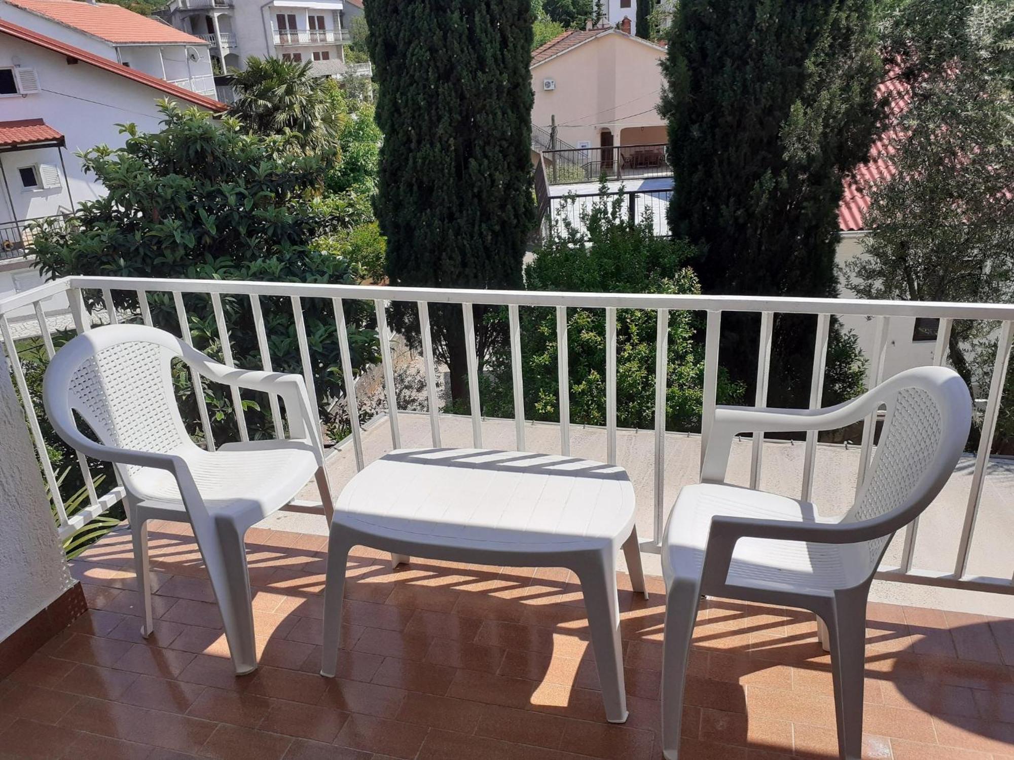 Apartment Simunec Malinska Oda fotoğraf
